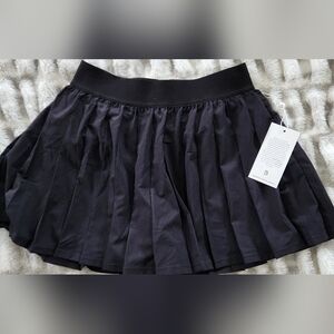 BuffBunny Court Pleated Skort